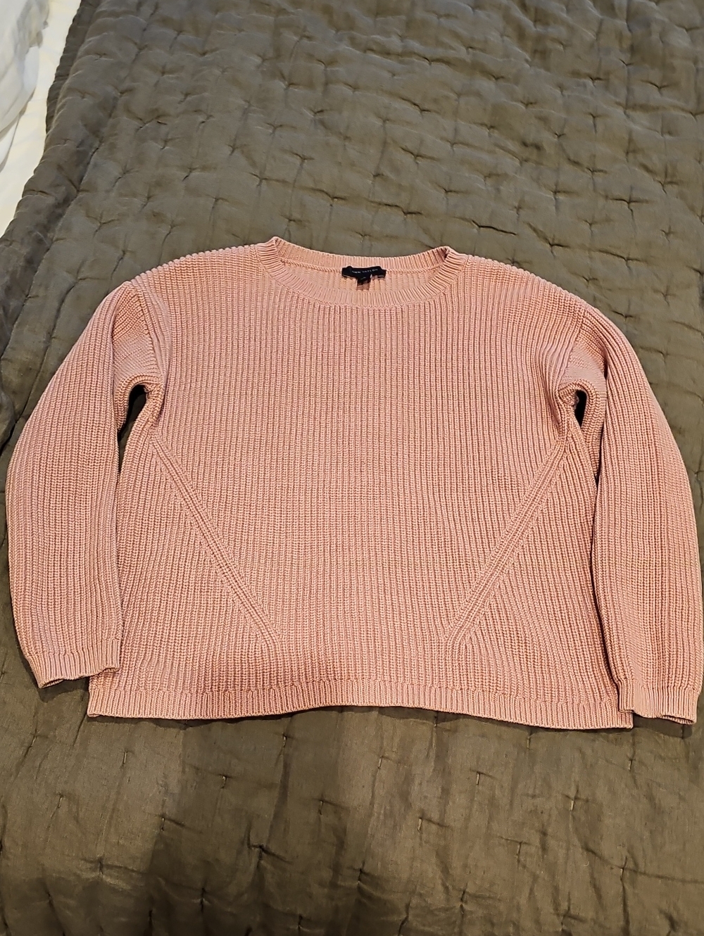 Ann Taylor Dusty Pink Ribbed Knit Sweater